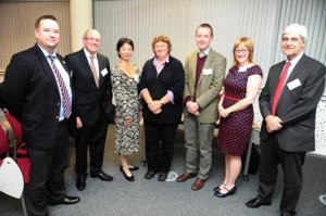 JETAA UK members Sarah Parsons (second from right) and Rob Gorton of Toyota (second from left) attend the inaugural Careers and Networking Programme reception with guests in the fields of business and academia, Nottingham, Oct. 3, 2013. (University of Nottingham)