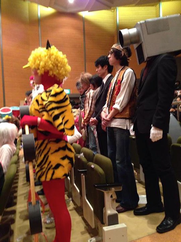 The Japanese universities where graduation is one giant cosplay party【Photos】5