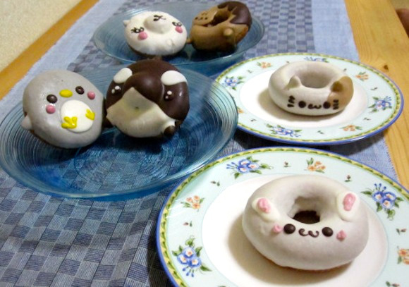 Kawasaki donut shop goes beyond cat sweets with cute alpacas, penguins, and killer whales