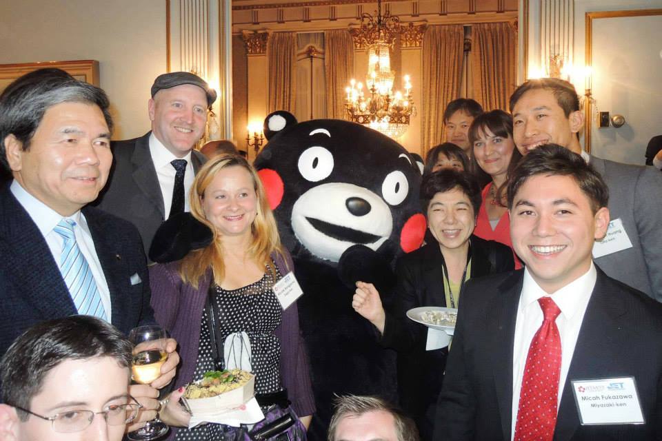 JET alumni from JETAANY meet Kumamon and Governor Kabashima at the Consul General's residence